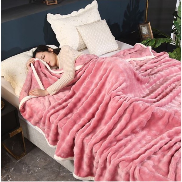Patura pufoasa pentru pat dublu, blanita artificiala de iepure, 200 x 230 cm, PT-4 Patura pufoasa pentru pat dublu, blanita artificiala de iepure, 200 x 230 cm, PT-4