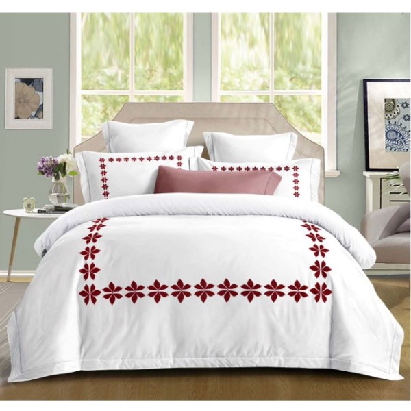 Set Lenjerie Eleganta din Bumbac, cu imprieu deosebit, pentru pat dublu, 4 piese: Cearceaf de pat cu elastic 180 x 200 cm, Cearceaf pilota 200 x 230 cm, 2 fete de perna 55 x 80 cm, BG8003