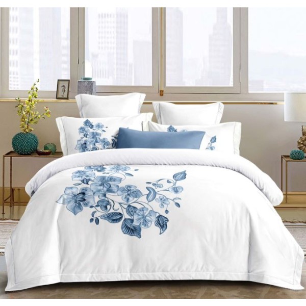 Set Lenjerie Eleganta din Bumbac, cu imprieu deosebit, pentru pat dublu, 4 piese: Cearceaf de pat cu elastic 180 x 200 cm, Cearceaf pilota 200 x 230 cm, 2 fete de perna 55 x 80 cm, BG8017