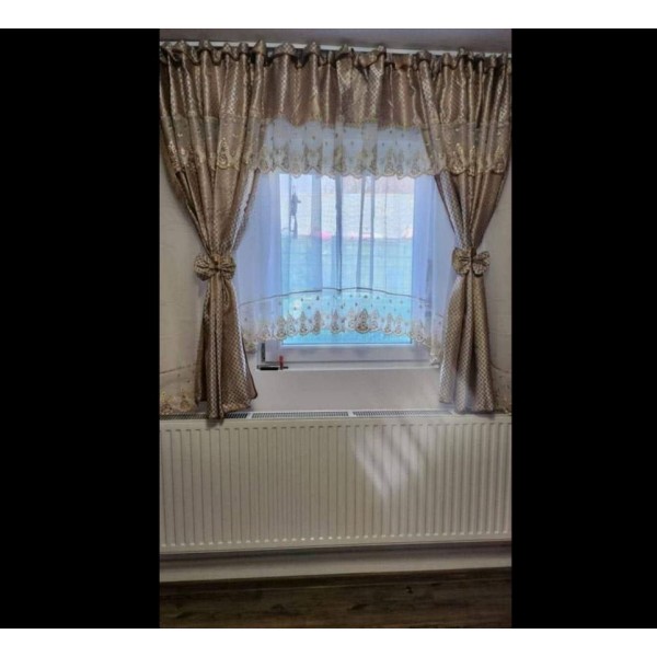 Set unic de perdele Plus draperii decorative pentru sufragerie dormitor, 4 Metri Pe 160cm, PRD-17 Set unic de perdele Plus draperii decorative pentru sufragerie dormitor, 4 Metri Pe 160cm, PRD-17