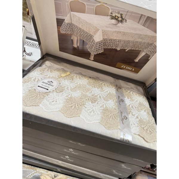 Fata de masa Lux ZEHRA cu Dantela si Catifea, 160x220cm, FT-06 Fata de masa Lux ZEHRA cu Dantela si Catifea, 160x220cm, FT-06