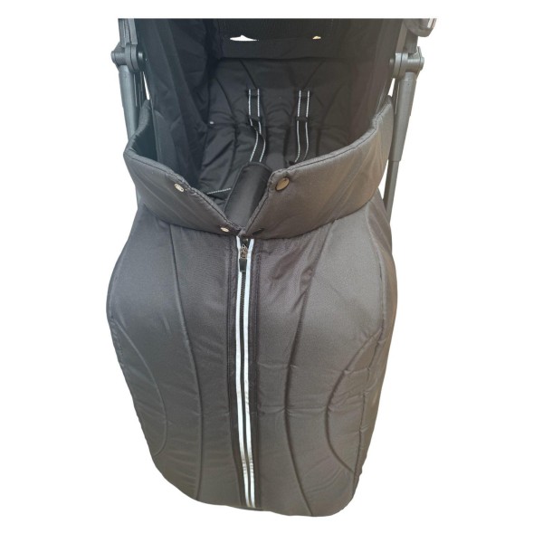 Carucior sport compact cu spatar reglabil, pliere tip troller si husa de picioare. 6-36 luni, S1-Negru