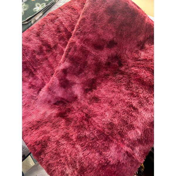 Traversa antiderapantă fluffy ,Covor pufos, moale, compatibil multiple spatii si stiluri, grosime 4cm,150cm x 200, rosu degrade