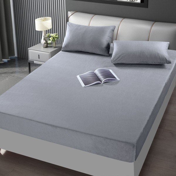 Husa de pat din Catifea cu Elastic cu 2 fete de perna 180x200 GRI DESCHIS HSCJ11