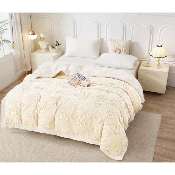 Patura cocolino cu dos plusat pentru pat dublu, model cu fluturi gofrati PFG7