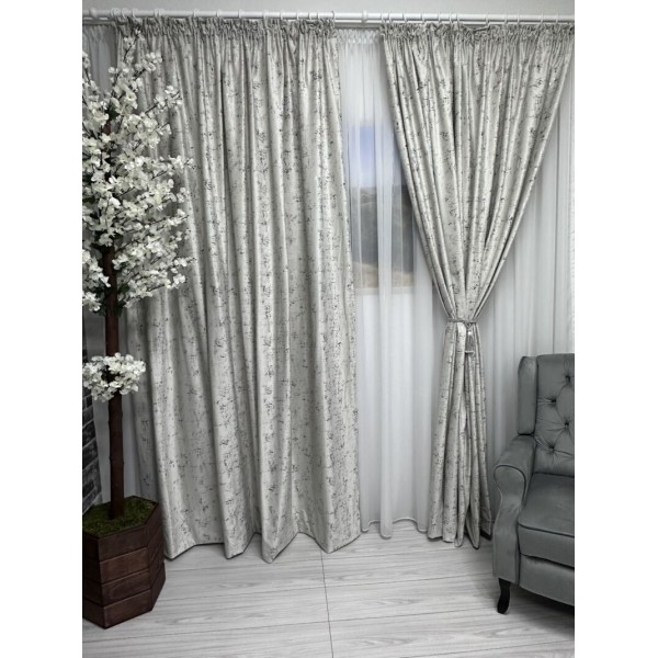 Draperie Catifea, UNI, Insertii Aurii, Dimensiuni la Comanda, Rejansa Multifunctionala 300 X 280 GRI DC2 Draperie Catifea, UNI, Insertii Aurii, Dimensiuni la Comanda, Rejansa Multifunctionala 300 X 280 GRI DC2