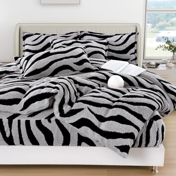 Lenjerie Cocolino DIN BLANITA DE OAIE,4 piese cu elastic ,MODEL ZEBRA 3D IN RELIEF LC4PEY5