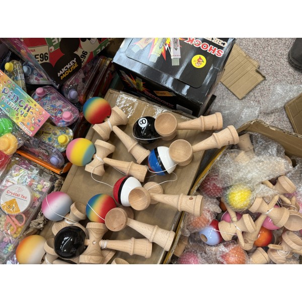 Kendama cupa mare din Lemn Clasic Pokemon kp2