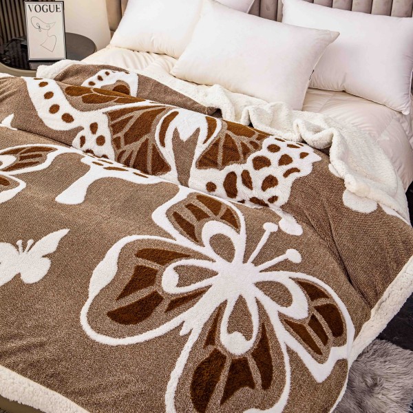Pătură Cocolino 3D cu Blăniță – Moale, Călduroasă și Elegantă, Imprimeu Fluture, 200×230 cm-Maro PBFJ6