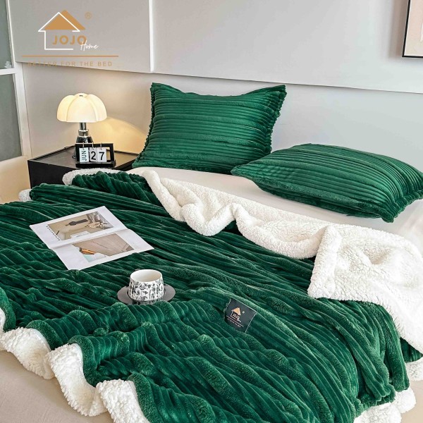 Set Pătură VERDE 3D din Blăniță Artificială de Iepure & 2 Fețe de Pernă PBPJ2 Set Pătură VERDE 3D din Blăniță Artificială de Iepure & 2 Fețe de Pernă PBPJ2