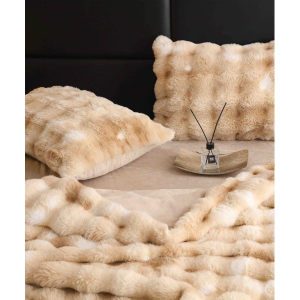 Lenjerie pat dublu, ExtraPufoasa, din Blanita artificiala de Iepure, 6 piese, Jojo Home LCBI08 Lenjerie pat dublu, ExtraPufoasa, din Blanita artificiala de Iepure, 6 piese, Jojo Home LCBI08