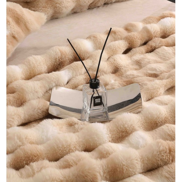 Lenjerie pat dublu, ExtraPufoasa, din Blanita artificiala de Iepure, 6 piese, Jojo Home LCBI08 Lenjerie pat dublu, ExtraPufoasa, din Blanita artificiala de Iepure, 6 piese, Jojo Home LCBI08