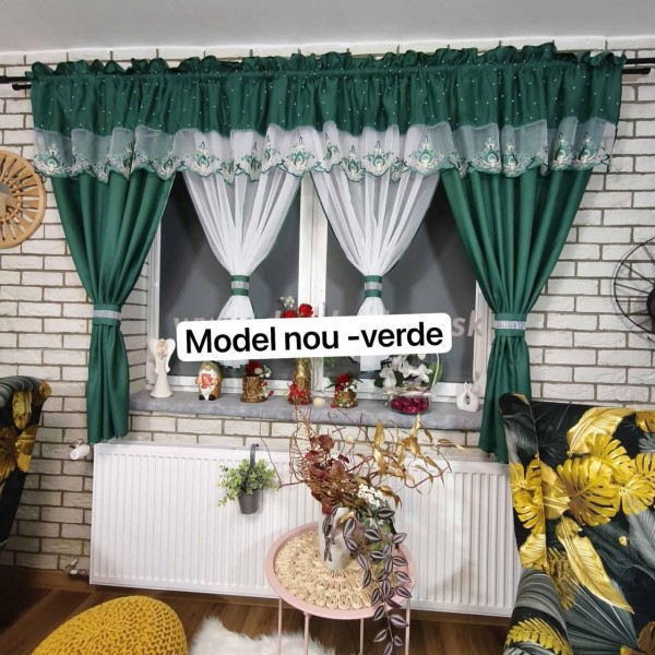 Set unic de perdele Plus draperii decorative pentru sufragerie dormitor, 4 Metri Pe 160cm, PRDL30 Set unic de perdele Plus draperii decorative pentru sufragerie dormitor, 4 Metri Pe 160cm, PRDL30