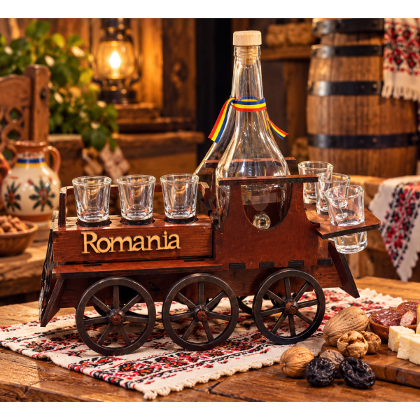 Set cadou România – Căruță din lemn cu sticlă și 6 pahare pentru băuturi SW4 Set cadou România – Căruță din lemn cu sticlă și 6 pahare pentru băuturi SW4