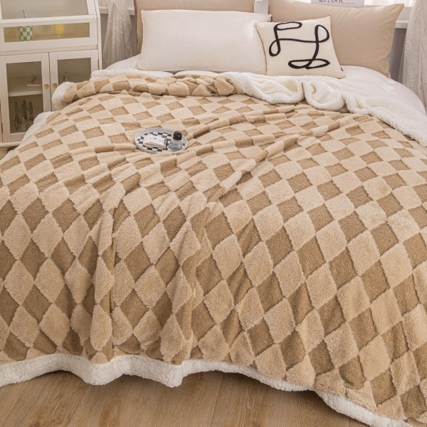 Patura cu blanita de iepure si catifea 200×230 cm PCBI7-MARO DESCHIS