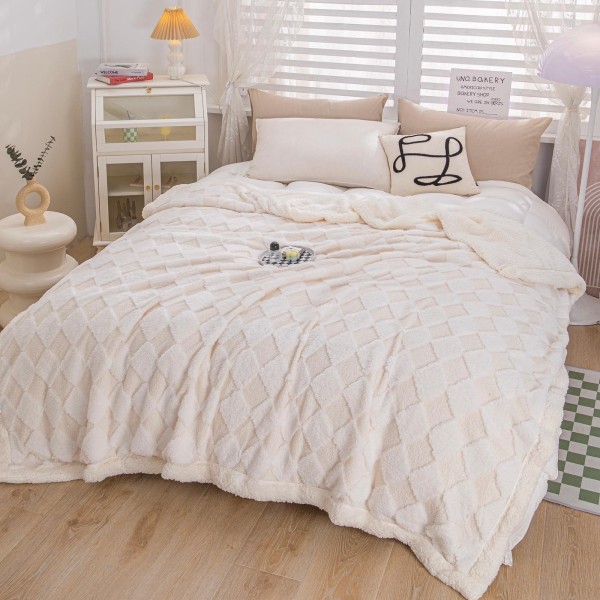 Patura cu blanita de iepure si catifea 200×230 cm PCBI6-ALB UNT
