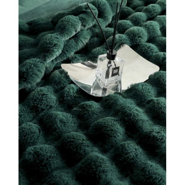 Lenjerie pat dublu, ExtraPufoasa, din Blanita artificiala de Iepure, 6 piese, Jojo Home LCBI02, VERDE SMARALD Lenjerie pat dublu, ExtraPufoasa, din Blanita artificiala de Iepure, 6 piese, Jojo Home LCBI02, VERDE SMARALD
