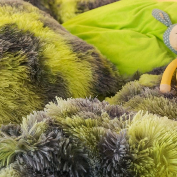 Lenjerie De Pat Pufoasa FLUFFY - Gri & Verde